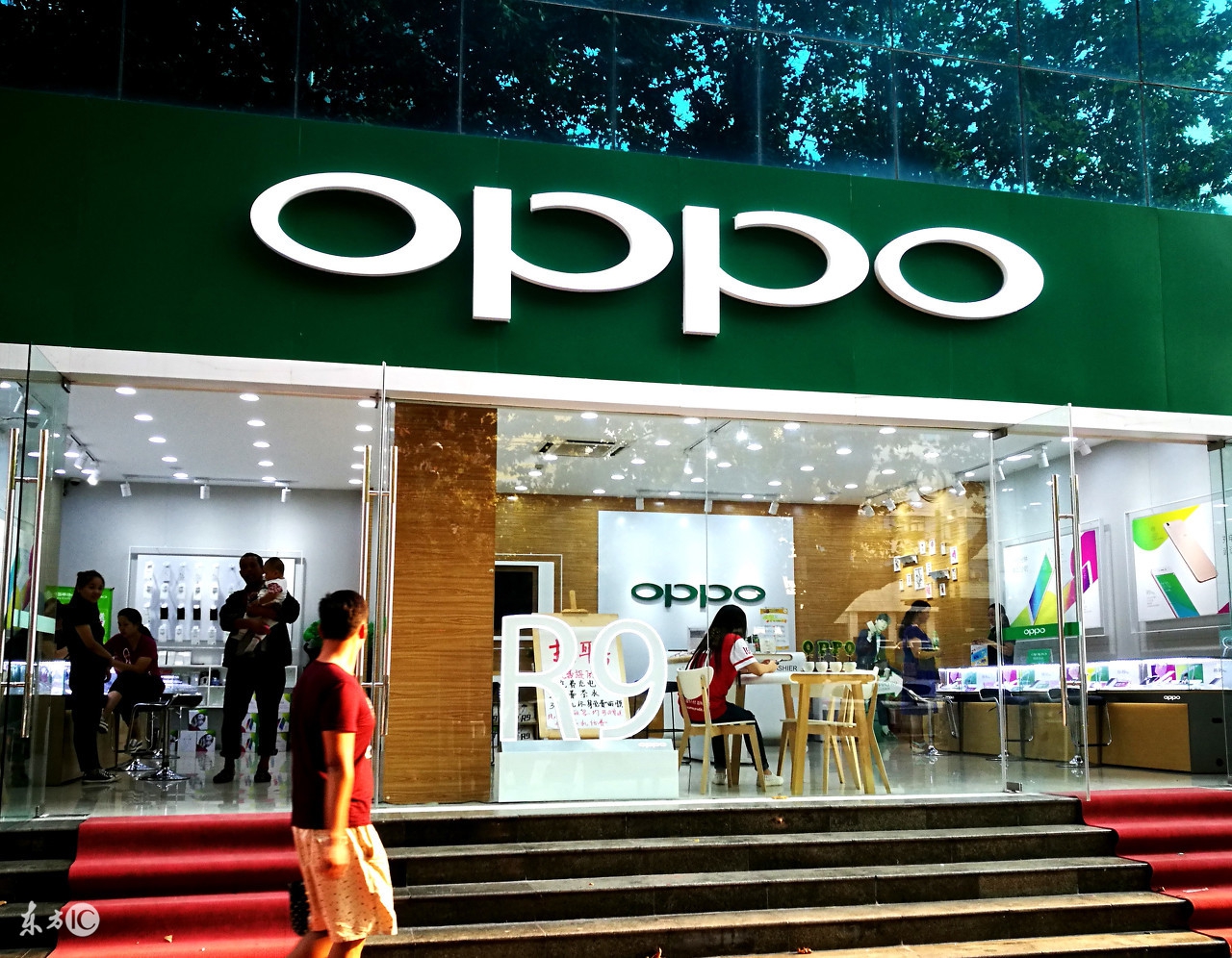 步步高董事长段永平简历,步步高vivo董事长