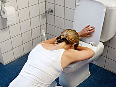 体检时尿液可以分辨出来性别吗,看尿液的颜色分辨羊水好不好