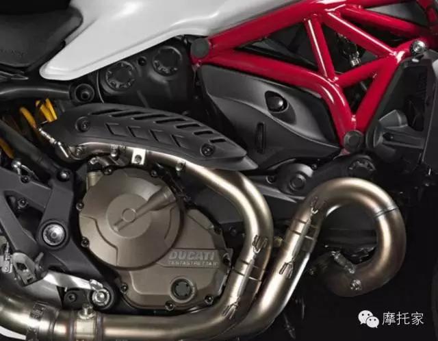 试驾杜卡迪monster821,杜卡迪monster821测评
