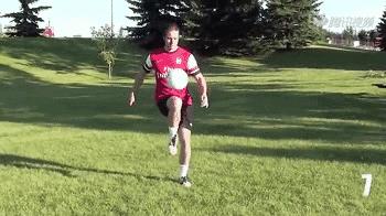 颠球12部位教学,颠球技巧100个