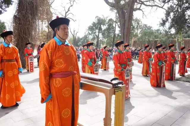 弘博现场|窥探皇帝的一天