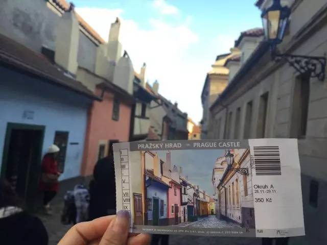 别光顾着听歌了，来看看布拉格吧