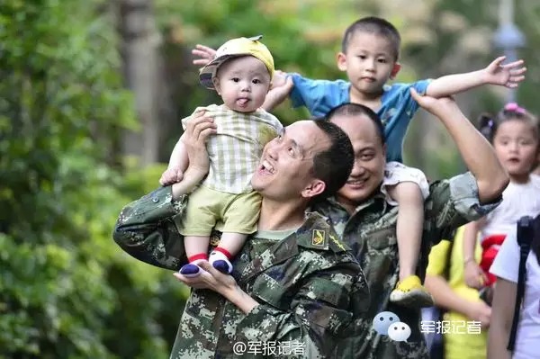 部队单独二孩是什么时间放开的,军队二孩保教费政策