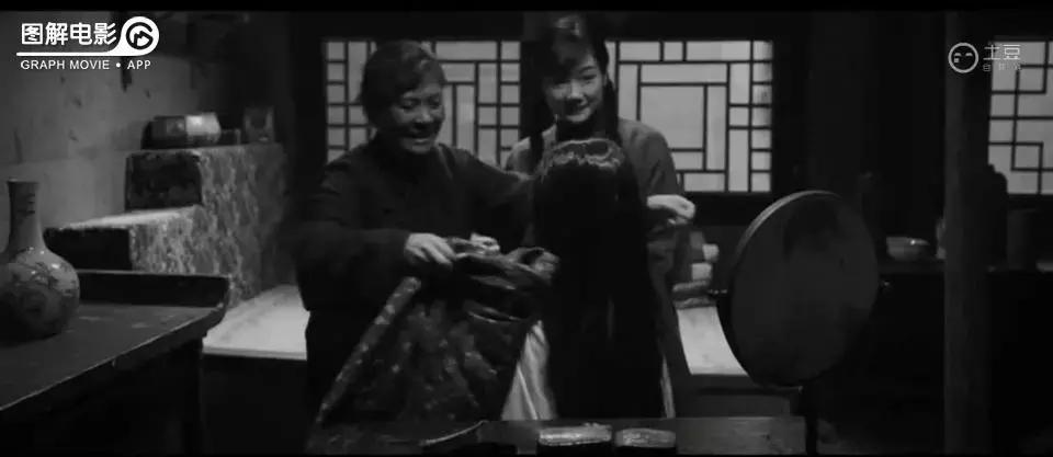 贞子小时候的真实模样,贞子真正的小时候照片