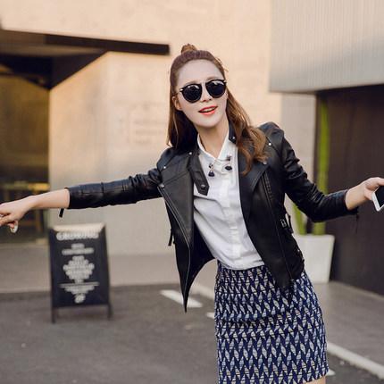 青年秋冬皮夹克穿搭,中长款皮夹克怎么穿才好看