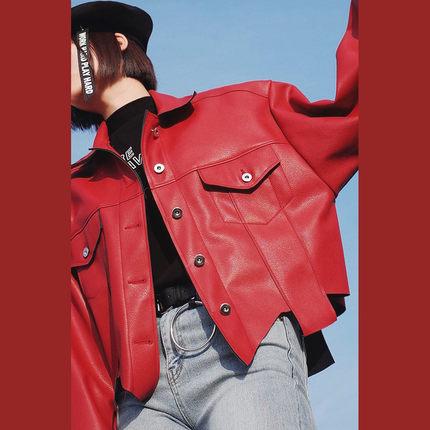 青年秋冬皮夹克穿搭,中长款皮夹克怎么穿才好看
