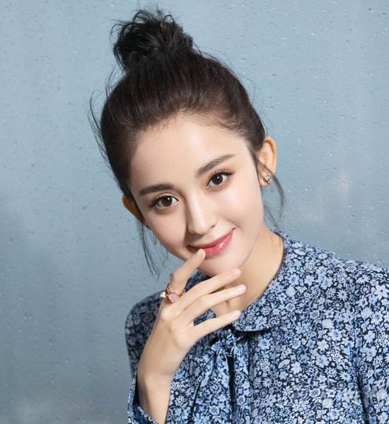 新疆女神除了迪丽热巴还有谁,盘点新疆美女迪丽热巴