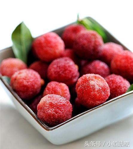 各种酿果酒方法,自制果酒的制酒配方