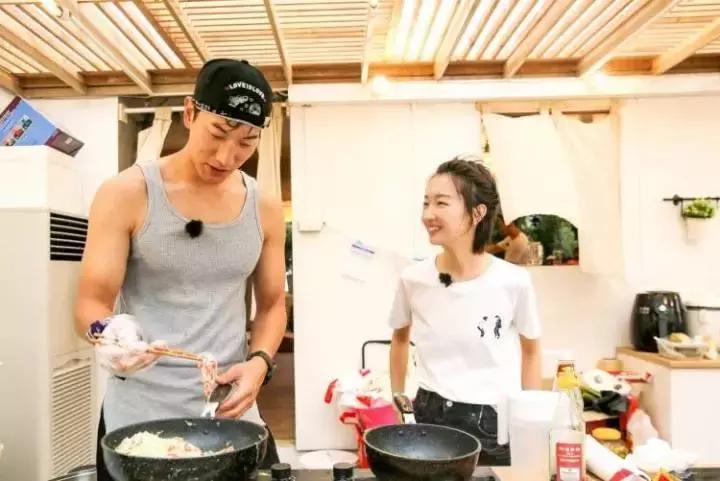 各种价位明星同款穿搭,明星同款十几块衣服