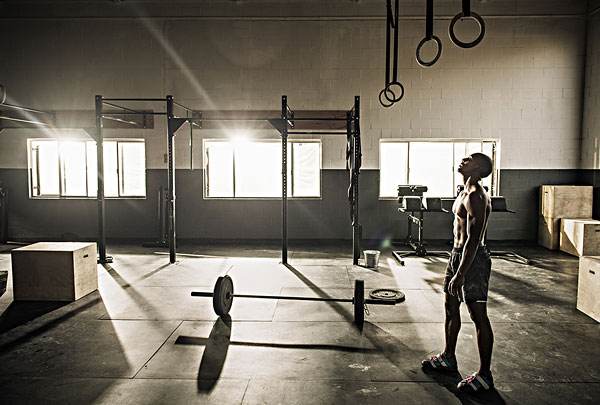 减肥第一个平台期怎么度过,减肥平台期一般多久不掉秤