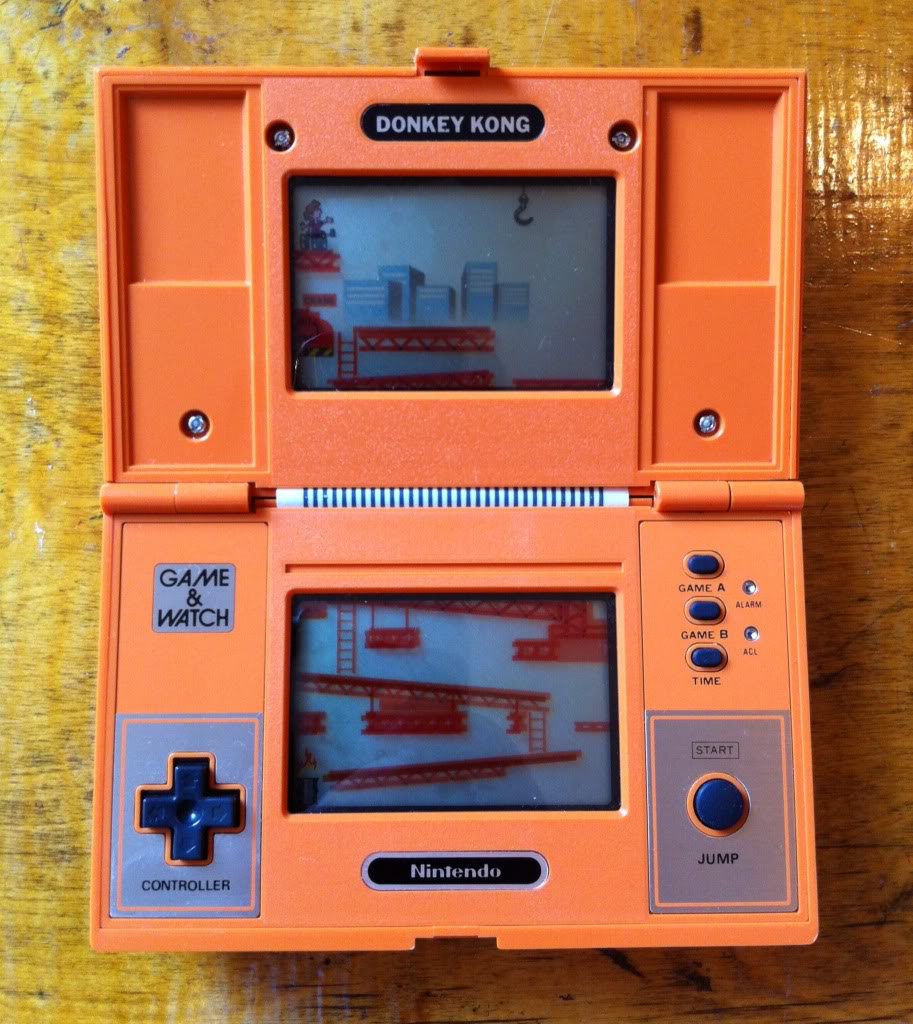 手机游戏和掌上游戏的区别,游戏操作感