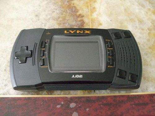 手机游戏和掌上游戏的区别,游戏操作感