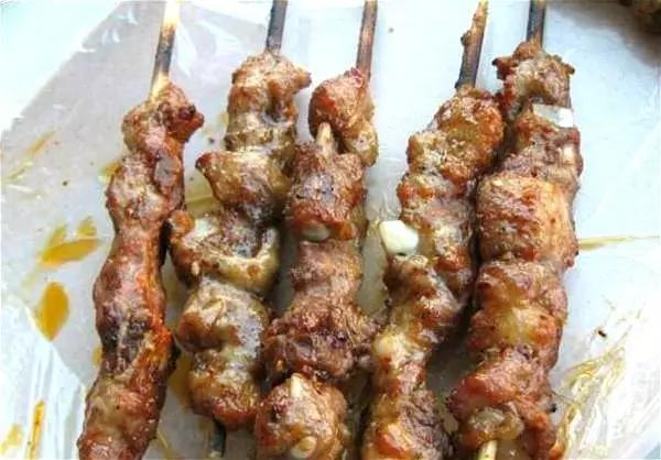 在哈尔滨，一定要撸完这10根串才算圆满！