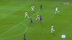梅西过人加射门一气呵成,梅西过人慢动作分解教学