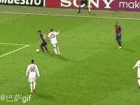 梅西过人加射门一气呵成,梅西过人慢动作分解教学