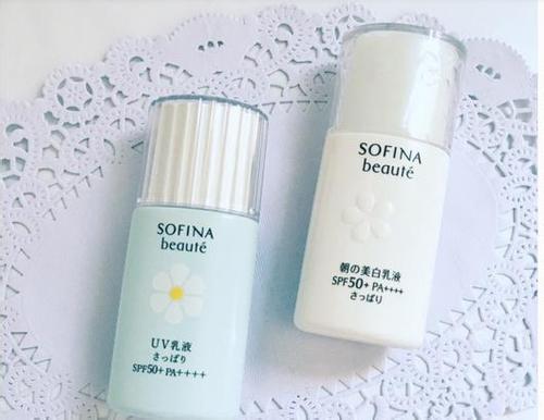 适合油皮防汗控油的防晒霜,控油提亮隔离霜油皮