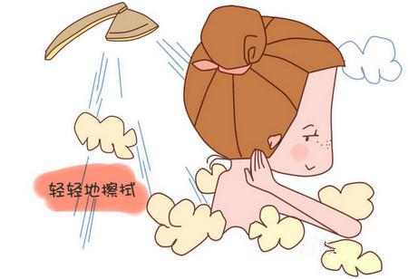 孕期洗澡应留意这8点,孕期洗澡这些细节可千万别忽视