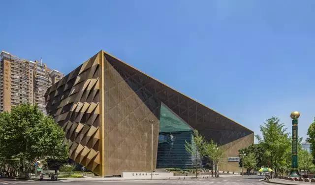 对不起成都，我只能给你90分！