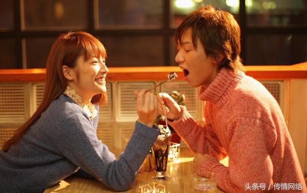 别再送鲜花了，约会必吃零食大盘点，让她对你的爱停不下来！