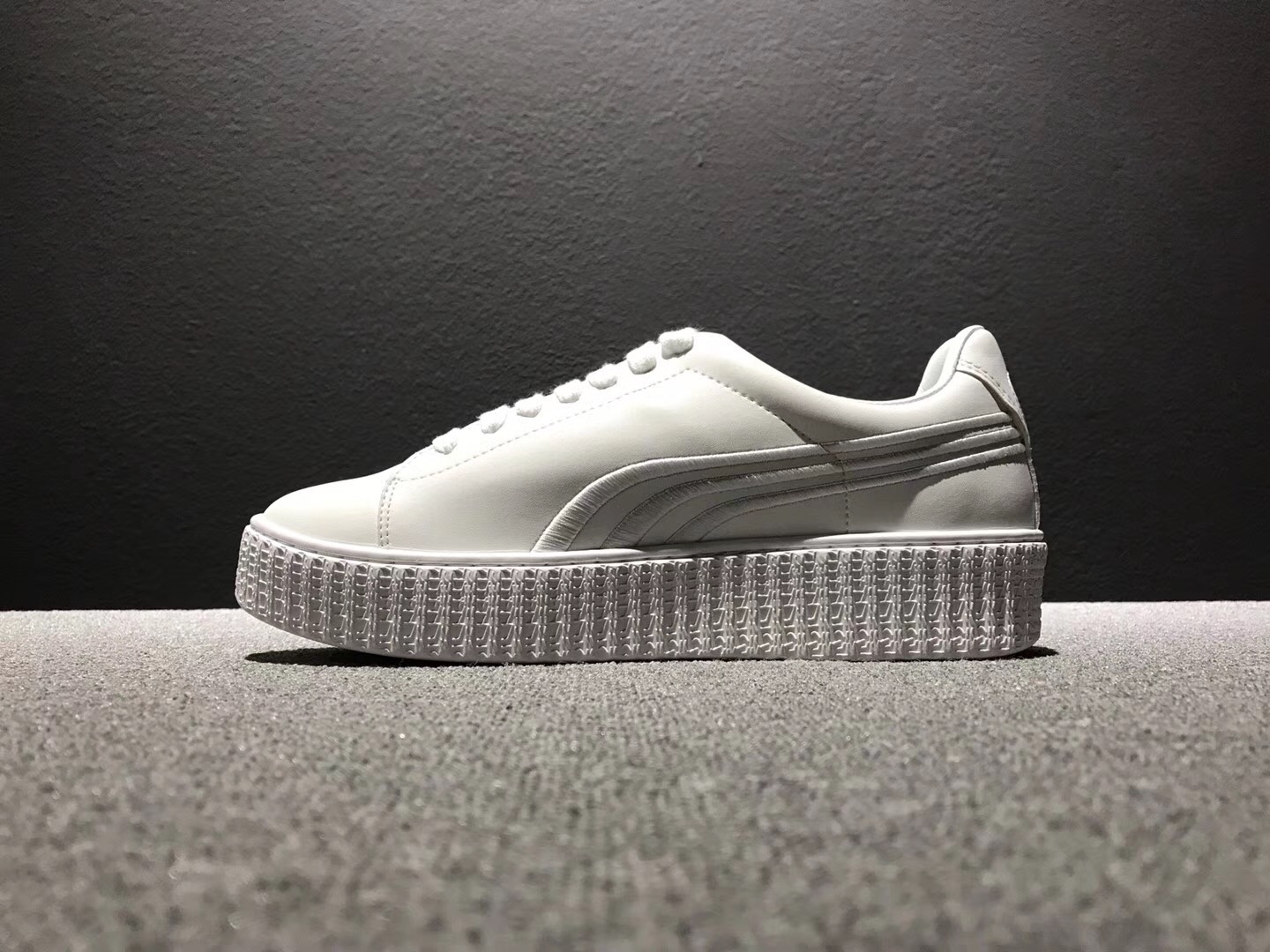 puma彪马女鞋蕾哈娜粉,puma彪马蕾哈娜松糕