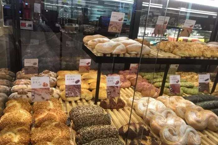 大连经典味道面包店有几个店,正宗大连值得吃的面包