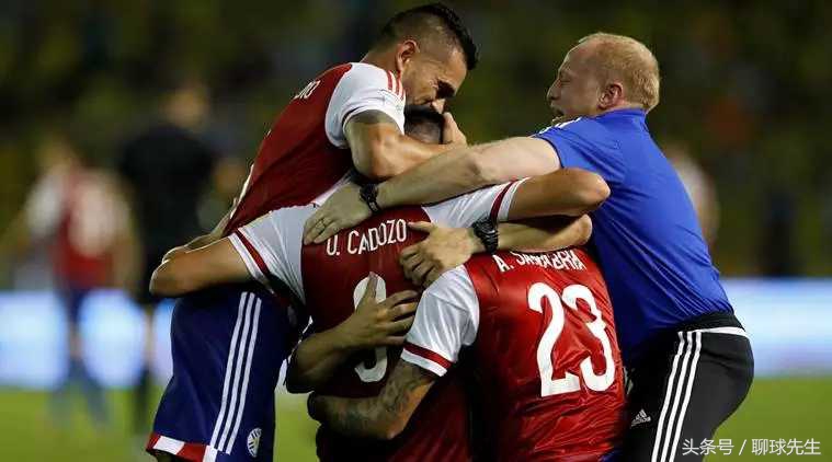 负净胜球冲进世界杯？被遗忘的铁军复活，谢阿根廷送温暖