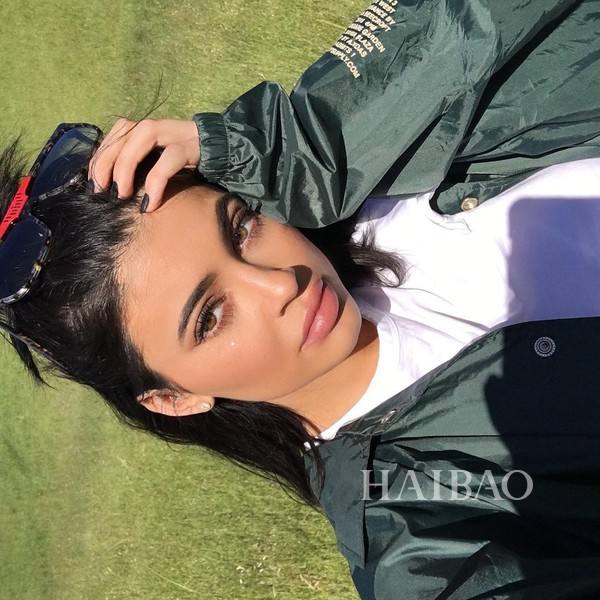 口红颜色越深越有毒吗,口红颜色深显气质