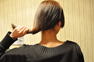 最简单的盘头发发夹,一对发夹如何编出好看的发型