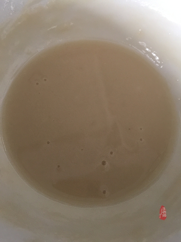 外皮酥脆馅料浓郁,外皮焦香酥脆内馅丰富柔软