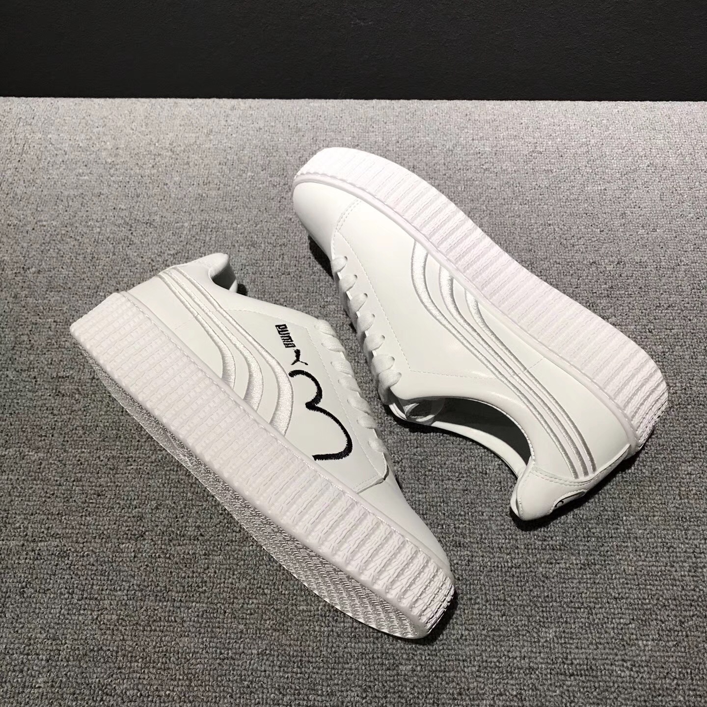 puma彪马女鞋蕾哈娜粉,puma彪马蕾哈娜松糕