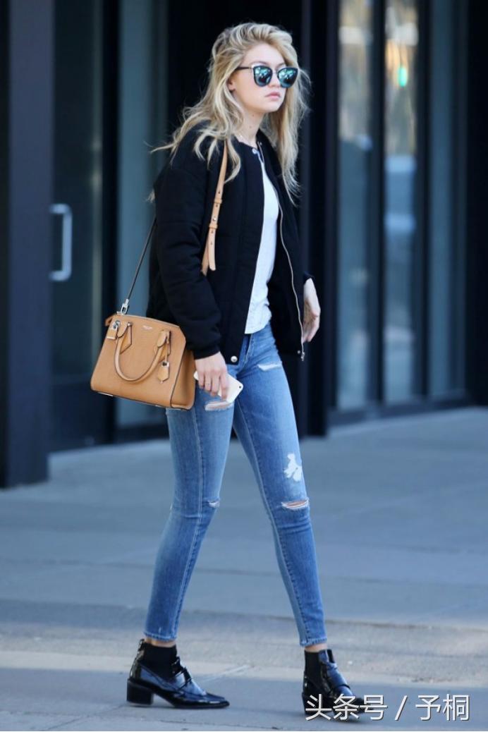 时尚马丁短靴洋气上档次运动,百搭舒适显瘦款春秋款马丁短靴