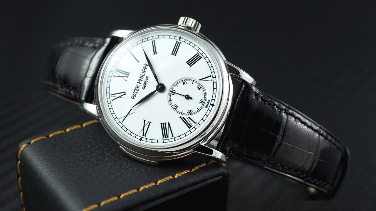 蓝色牛皮表带和蓝色鳄鱼皮表带,小牛皮表带好还是鳄鱼皮表带好