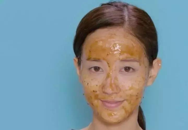 面粉能做面膜吗能美白吗,用面粉做面膜能美白吗