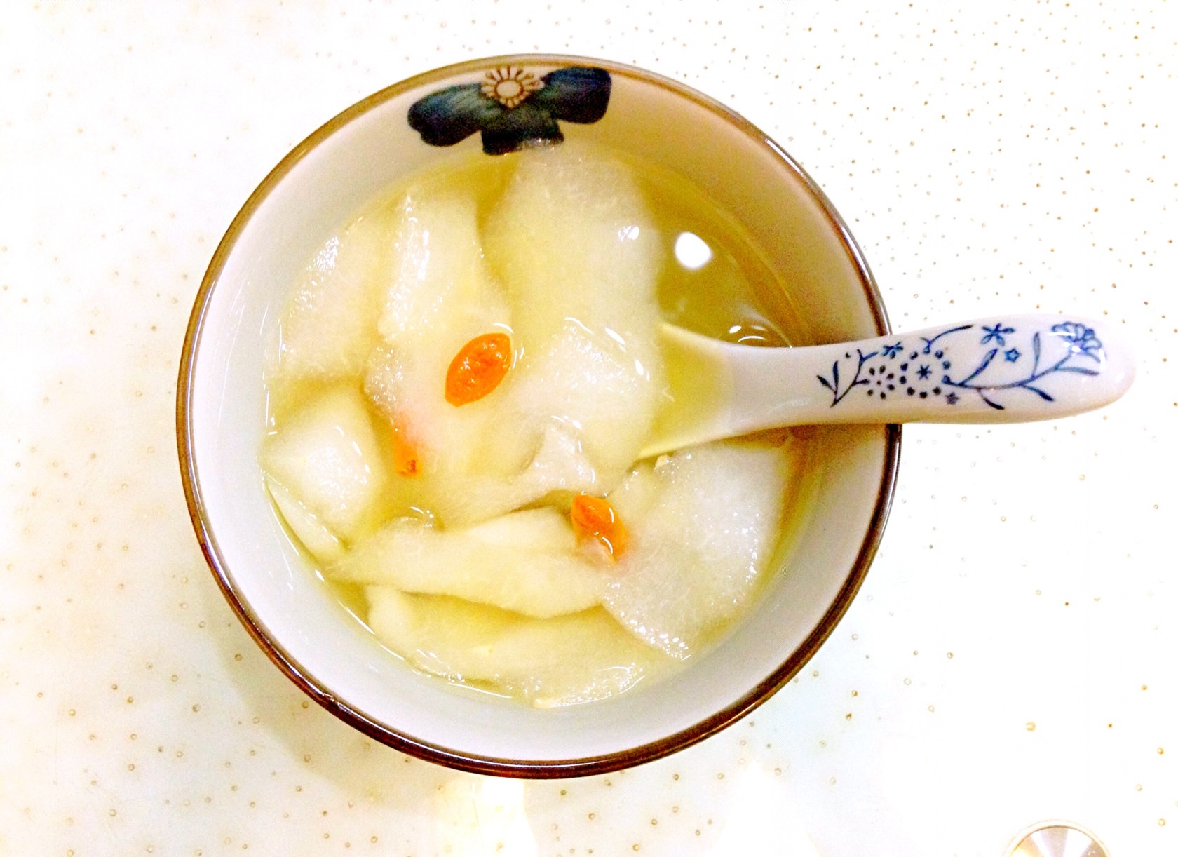 冻梨加热的危害,梨加热会不会破坏其营养