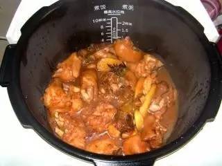 如何让菜品看起来油亮,教你1招口感脆嫩又入味