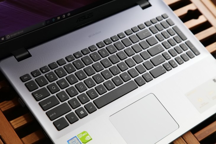 华硕顽石fl8000u能装windows7吗,华硕fl8000u笔记本电脑