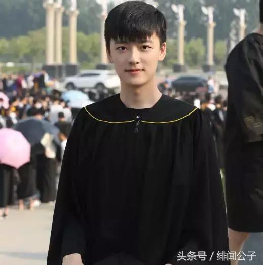 《快乐星球》的他家暴SNH48的她，不仅出轨甚至连猫都不放过！