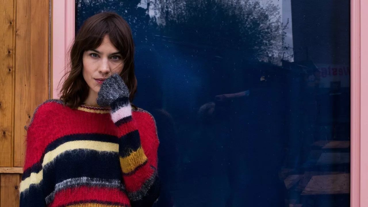 条纹毛衫怎么织好看,条纹大毛衣怎么搭配