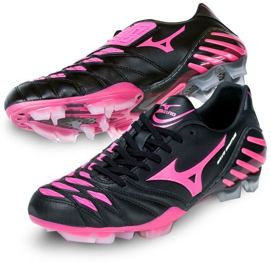 十种最好看的足球鞋,经典足球鞋盘点