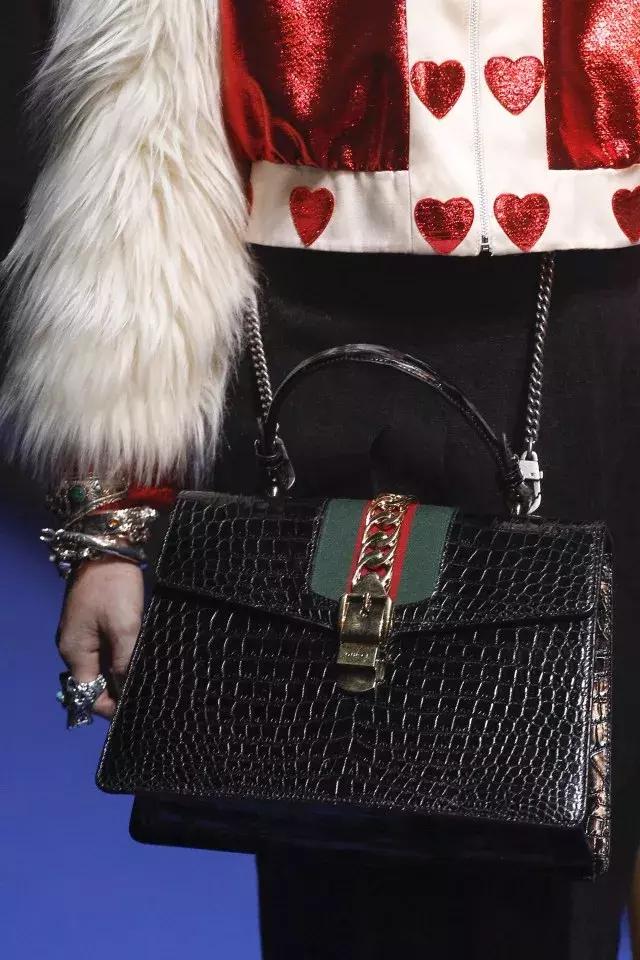 时装周最新攻略,时装周总结