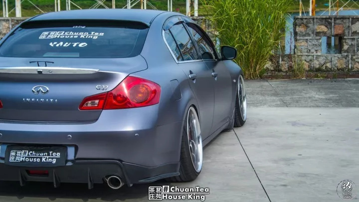 人生一定要搞一辆自己喜欢的车,英菲尼迪g37敞篷雷克萨斯is300c