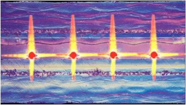 上帝说要有光是怎么来的,上帝说要光就有光