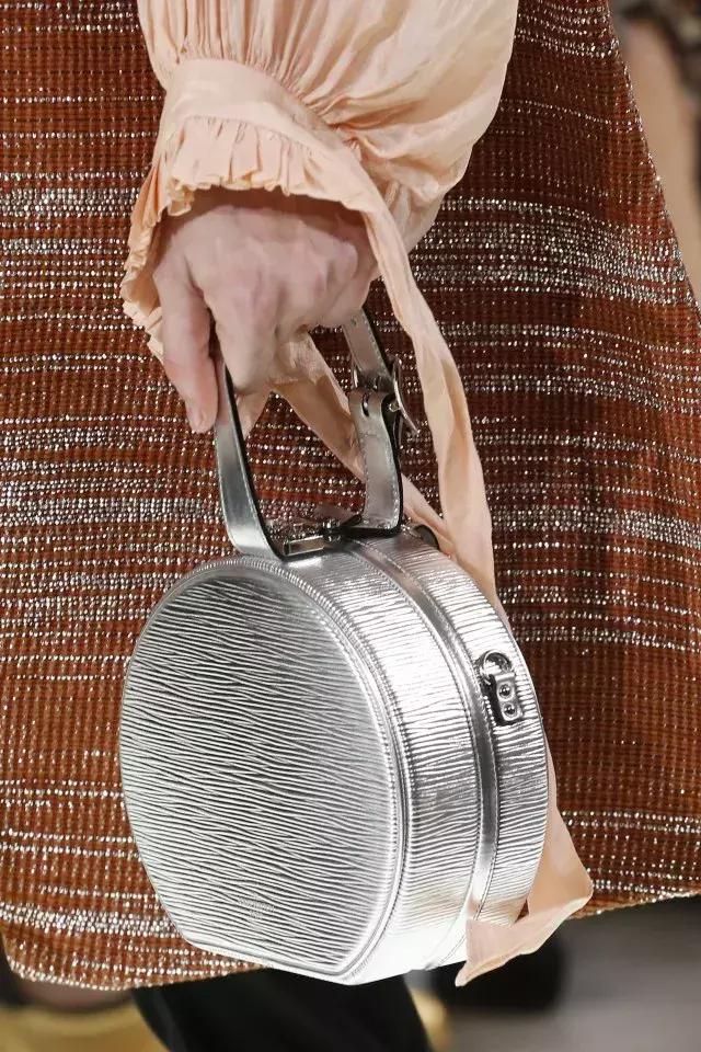 时装周最新攻略,时装周总结