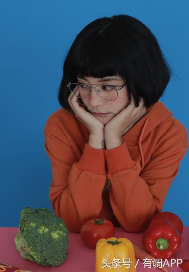 oversize男t恤怎么穿,oversize棉服怎么穿搭