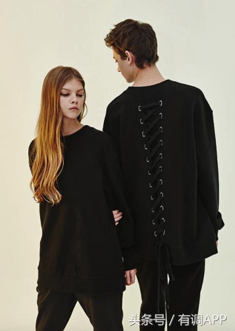 oversize男t恤怎么穿,oversize棉服怎么穿搭