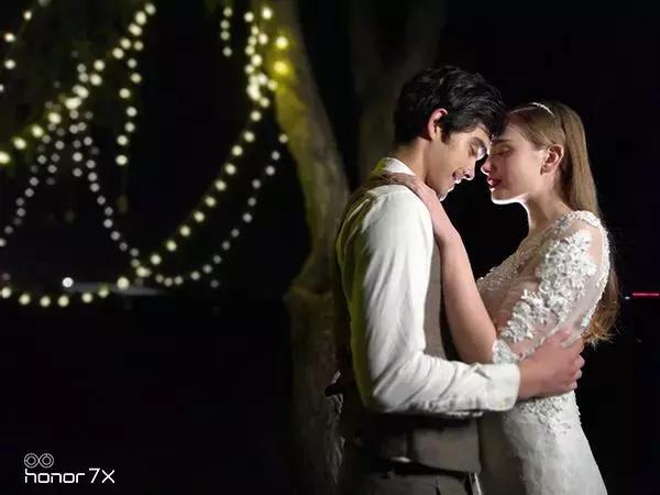 光荣畅玩7x全球开售,光荣畅玩7x支持全面屏手势吗