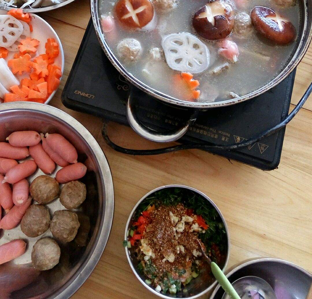 周末在家吃点儿啥好,周末一个人在家能做点什么饭吃