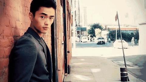 纪凌尘长得帅吗,纪凌尘和男模同台