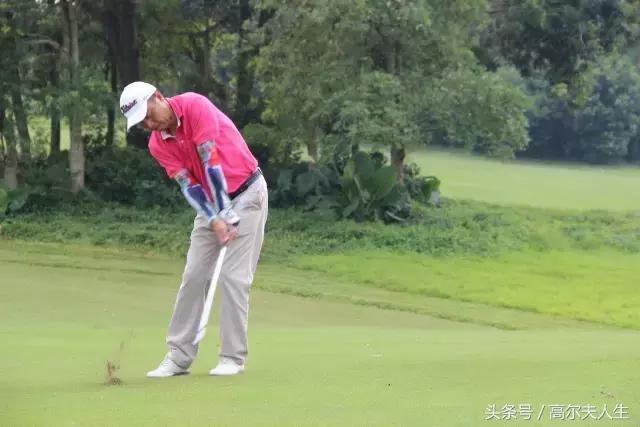 打一场18洞高尔夫双人一般要多久,打18洞需要多长时间