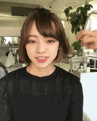 微卷短发修剪,初秋短发扎发